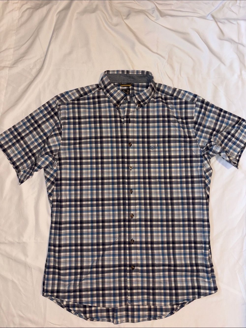 Men's Blue Plaid Short-Sleeve Button-Up Shirt